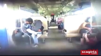 Indonesian- Ngintip Jilbaber Ciuman Dan Grepe Dalam Kereta