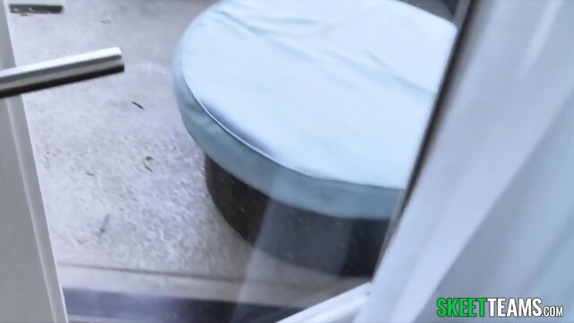 Blonde teen is ready to take her agents load