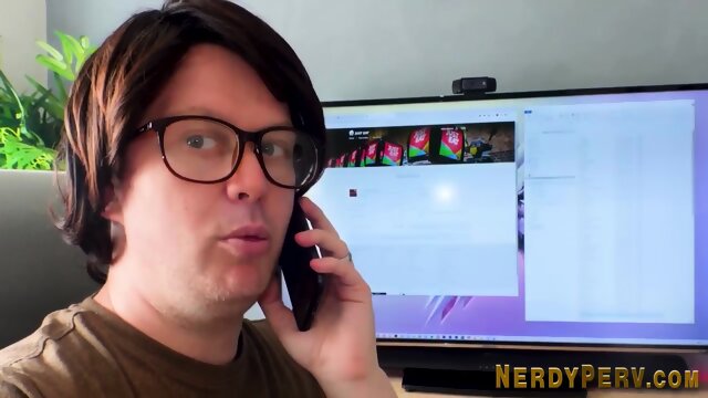 Yorkshire guy facializes tattooed chubby brit