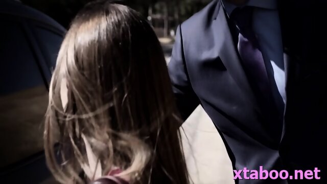 Shaft loving action for sex-starved chick Gracie May Green