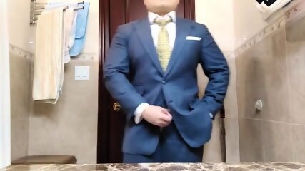 Str8 Daddy Jerking Off In Suit