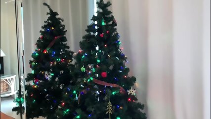 Stepmom Gets Stuck In The Christmas Tree And Fucked