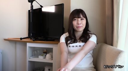 FC2 PPV 1882680 Appearance Riho 26 Years Old Frustrated Celebrity Beautiful Wife VS Super Big Cock Man