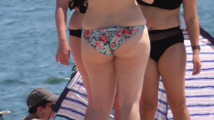 2022 Bikini Beach Girls Videos Vol-581