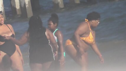 2022 Bikini Beach Girls Videos Vol-1053