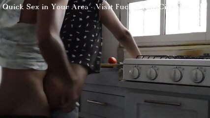 Fucking And Creaming My Hot Girlfriend In The Kitche