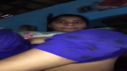 Chica Cachonda Desi Xxx Mostrando Sus Tetas Y Su Coño Desnudos .mp4