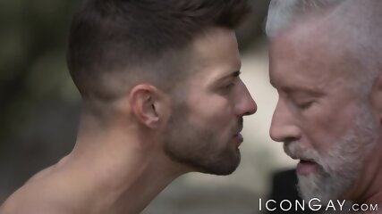 Silver Haired Hunk Lance Charger Anal Fucks Casey Everett