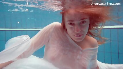 Sexy Russian Chick Pool Swim Session Naked