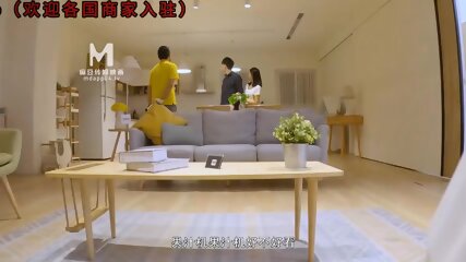 Exciting Sex Goddess Wen Ruixin In The Furniture Store