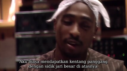 TUPAC: RESURRECTION (2003)