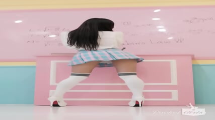 Korean Schoolgirl Dance [Softcore]